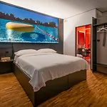 Lorentes Hotel