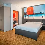 Lorentes Hotel