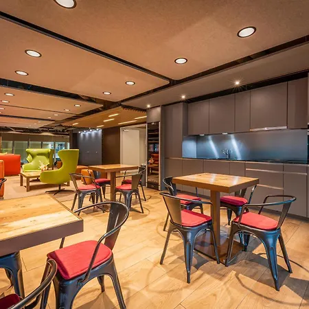 Lorentes Otel Bern